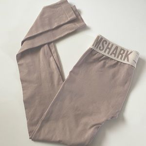 GymShark compression leggings